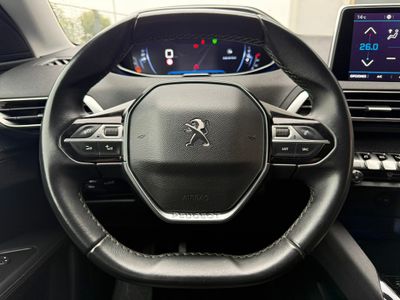 Peugeot 3008 1.2 PURETECH 96KW (130CV) ALLURE S&S