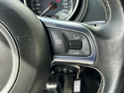 Audi TT Roadster 2.0 TFSI quattro