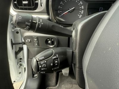 Citroën C3 BlueHDi 75KW (100CV) S&S LIVE