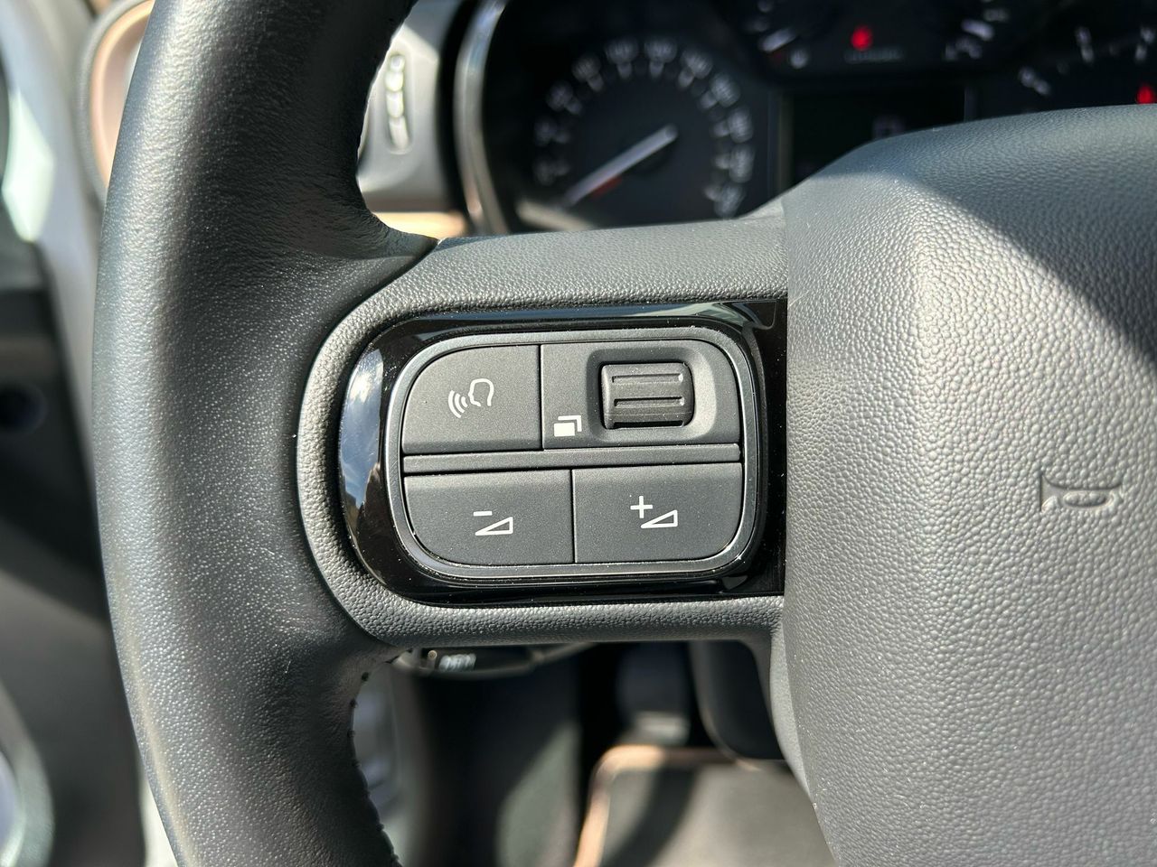 Citroën C3 PureTech 60KW (83CV) ORIGINS - Foto 2