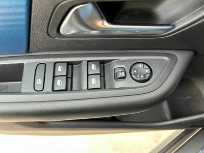 Citroën ë-C4 ë-C4 eléctrico 100kW Shine