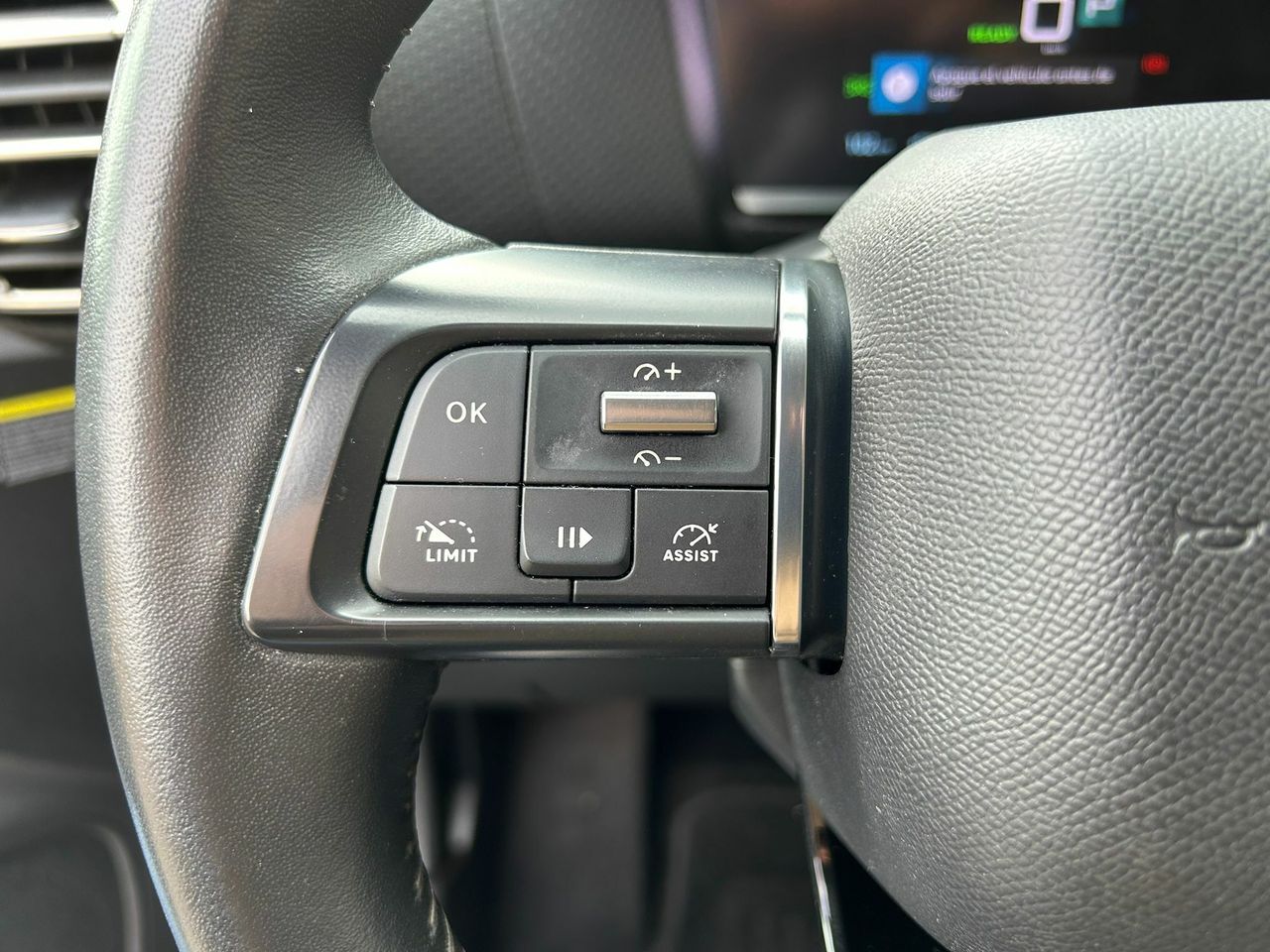 Citroën ë-C4 ë-C4 eléctrico 100kW Shine - Foto 2