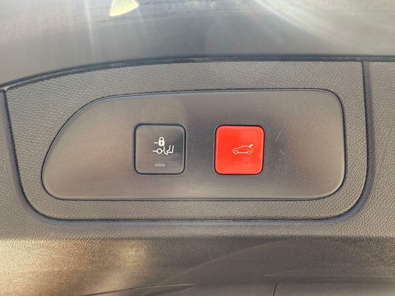 DS DS 7 PureTech 132kW (180CV) Auto. SO CHIC - Foto 2