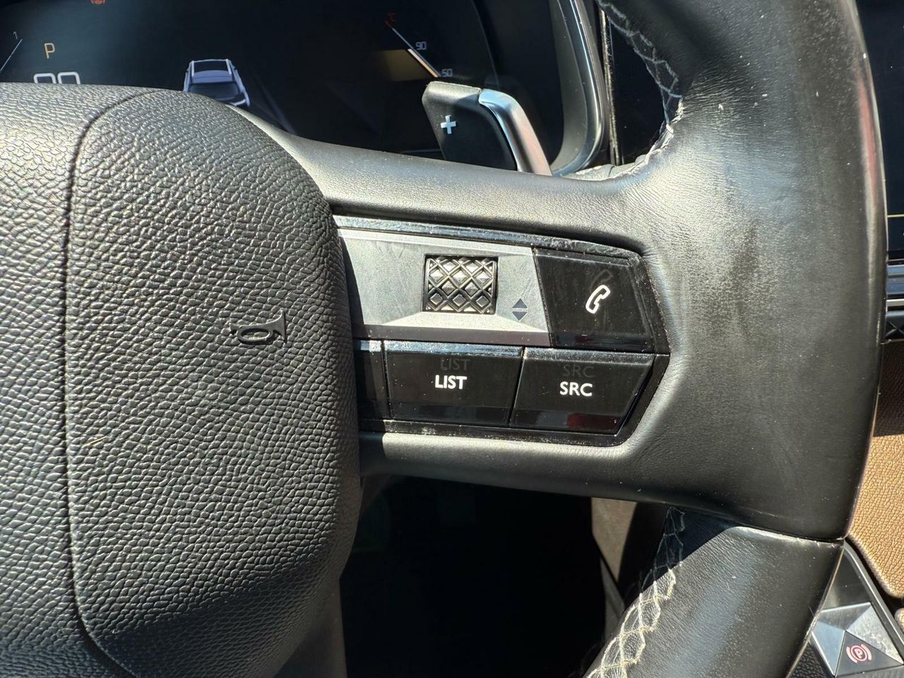 DS DS 7 PureTech 132kW (180CV) Auto. SO CHIC - Foto 2