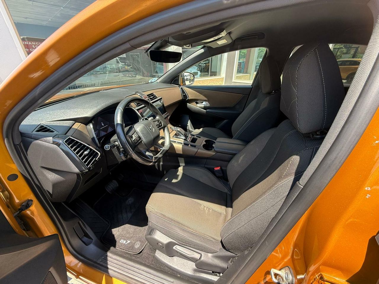 DS DS 7 PureTech 132kW (180CV) Auto. SO CHIC - Foto 2