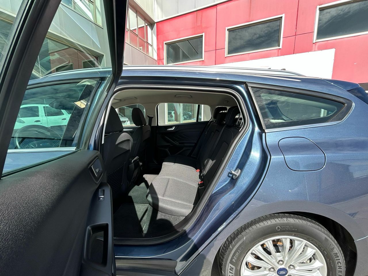 Ford Focus 1.5 Ecoblue 88kW Titanium SB - Foto 2