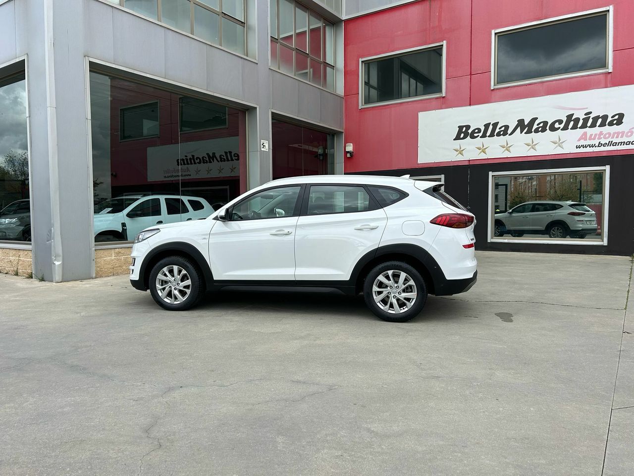 Hyundai Tucson 1.6 CRDI 85kW (116CV) 48V SLE 4X2 - Foto 2