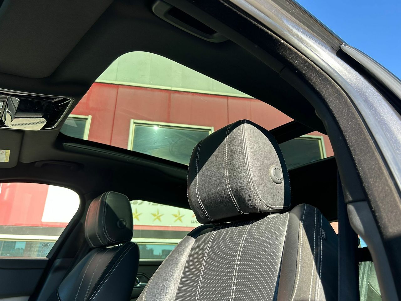 Land-Rover Range Rover Velar 2.0 D240 177kW R-Dynamic 4WD Auto - Foto 2