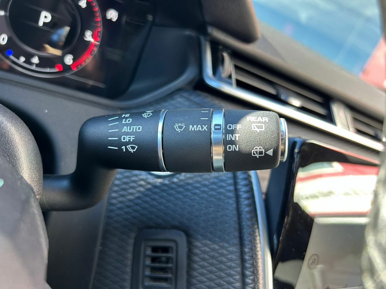 Land-Rover Range Rover Velar 2.0 D240 177kW R-Dynamic 4WD Auto - Foto 2