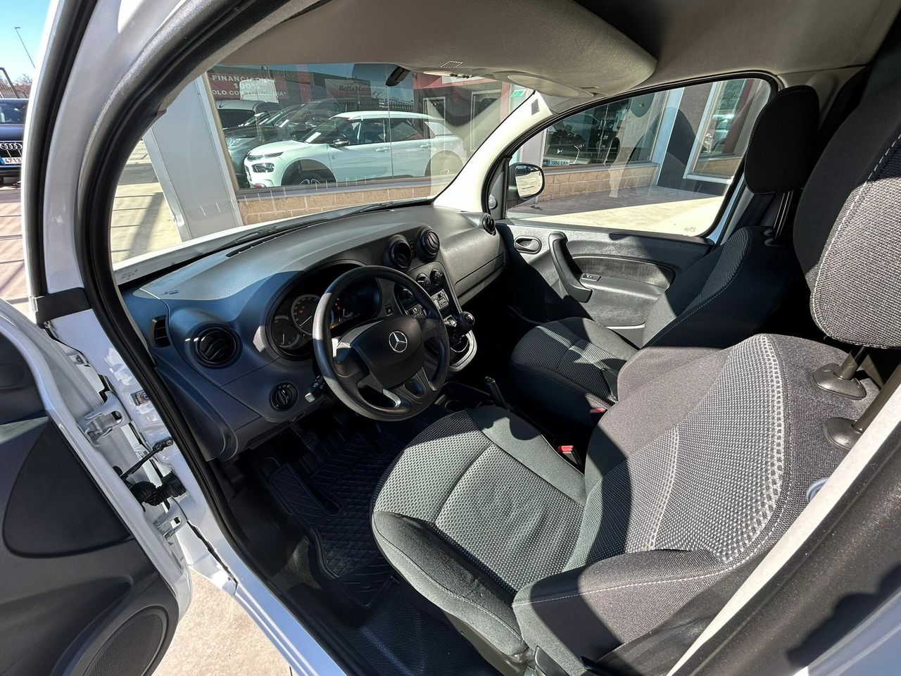 Mercedes Citan 109 CDI FURGON LARGO  - Foto 2