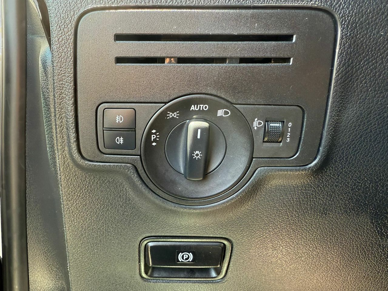 Mercedes Vito 114 CDI LARGA  - Foto 2