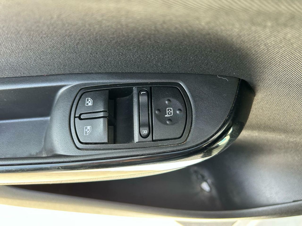 Opel Corsa 1.4 66kW (90CV) Selective Pro - Foto 2