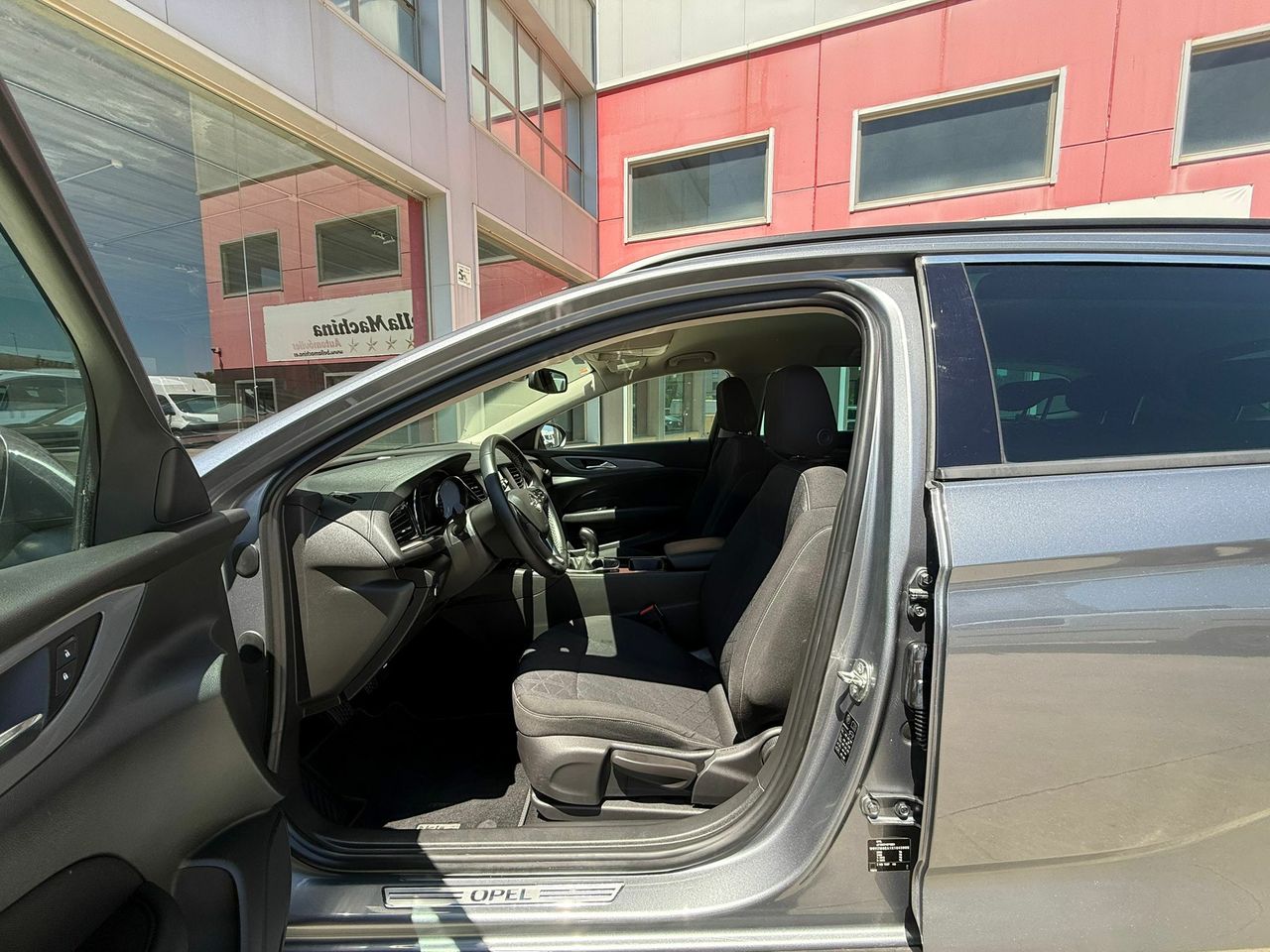 Opel Insignia  ST 1.5 Turbo XFL 120 Aniversario - Foto 2