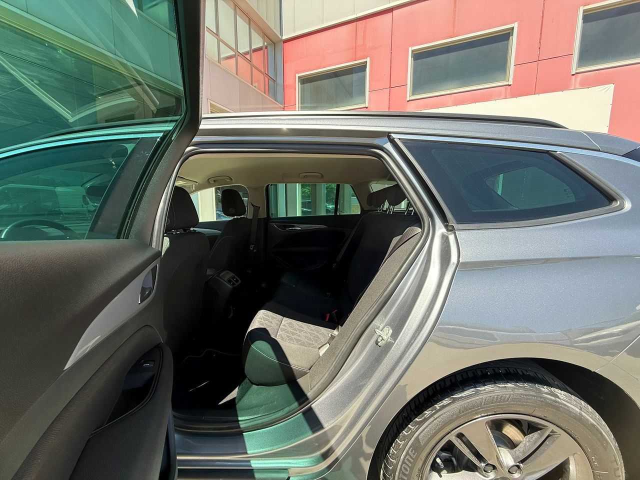 Opel Insignia  ST 1.5 Turbo XFL 120 Aniversario - Foto 2