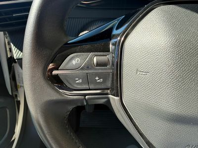 Peugeot 2008 Active BlueHDI 81kW (110CV)