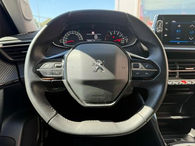 Peugeot 2008 Active BlueHDI 81kW (110CV)