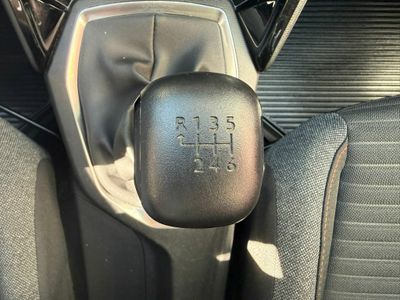 Peugeot 2008 Active BlueHDI 81kW (110CV)