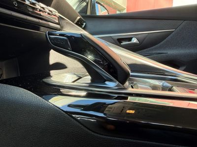 Peugeot 5008 1.5 BlueHDi 96kW (130CV) S&S Allure EAT8