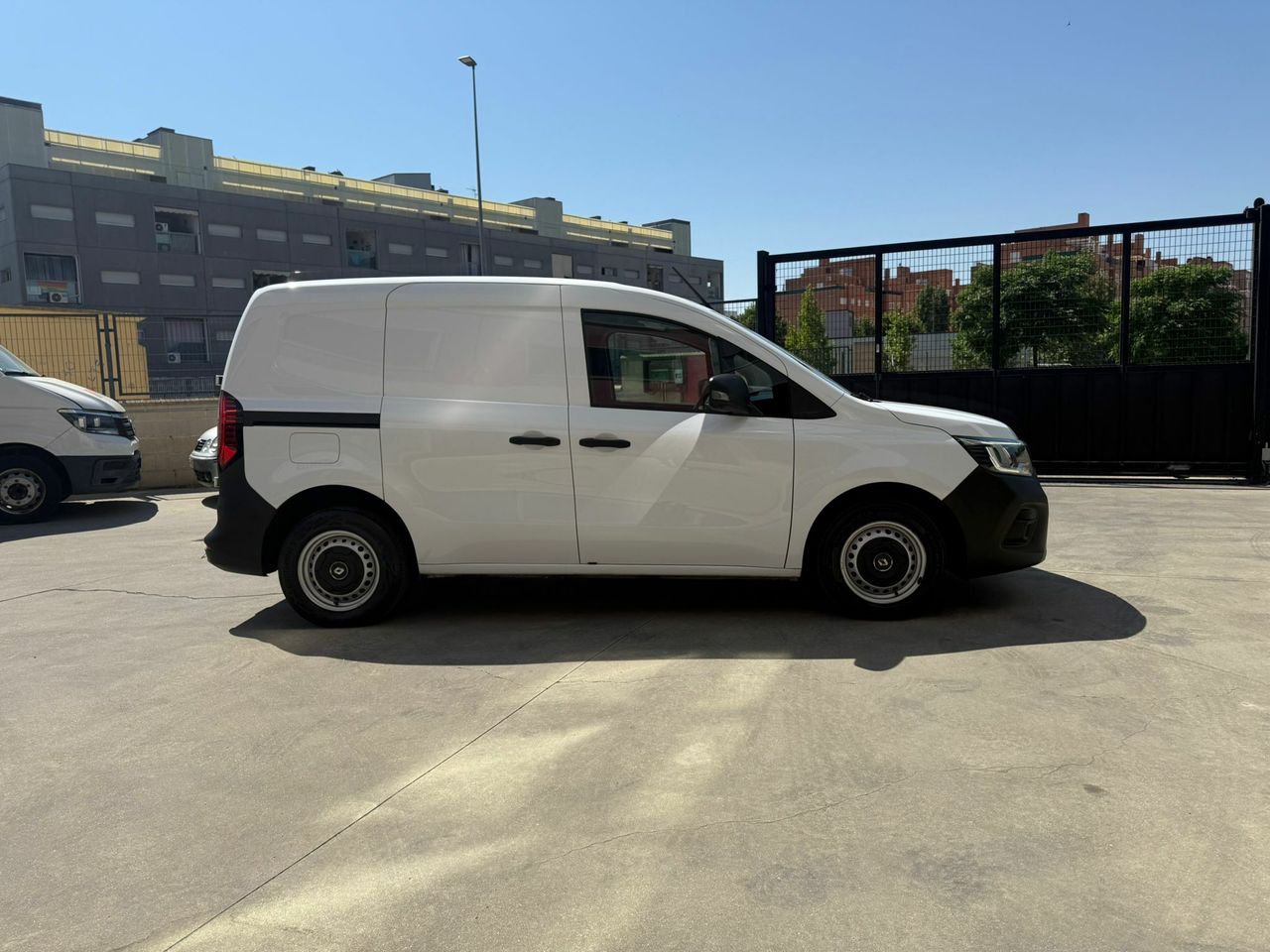 Renault Kangoo 1.5 DCI ABRETE SESAMO  - Foto 2