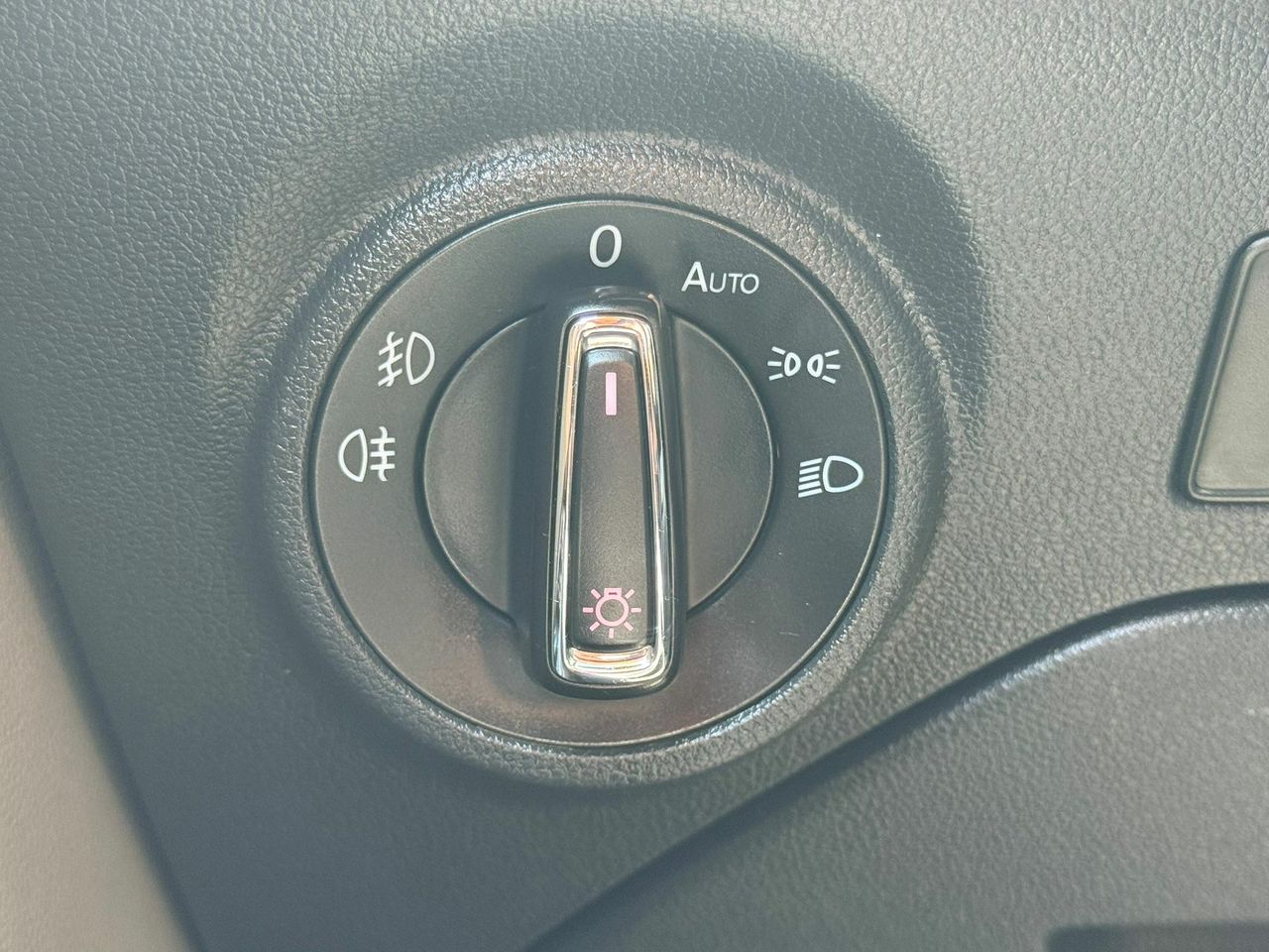 Seat Leon ST 2.0 TDI 110kW 4Dr St&Sp X-per Tit Des - Foto 2