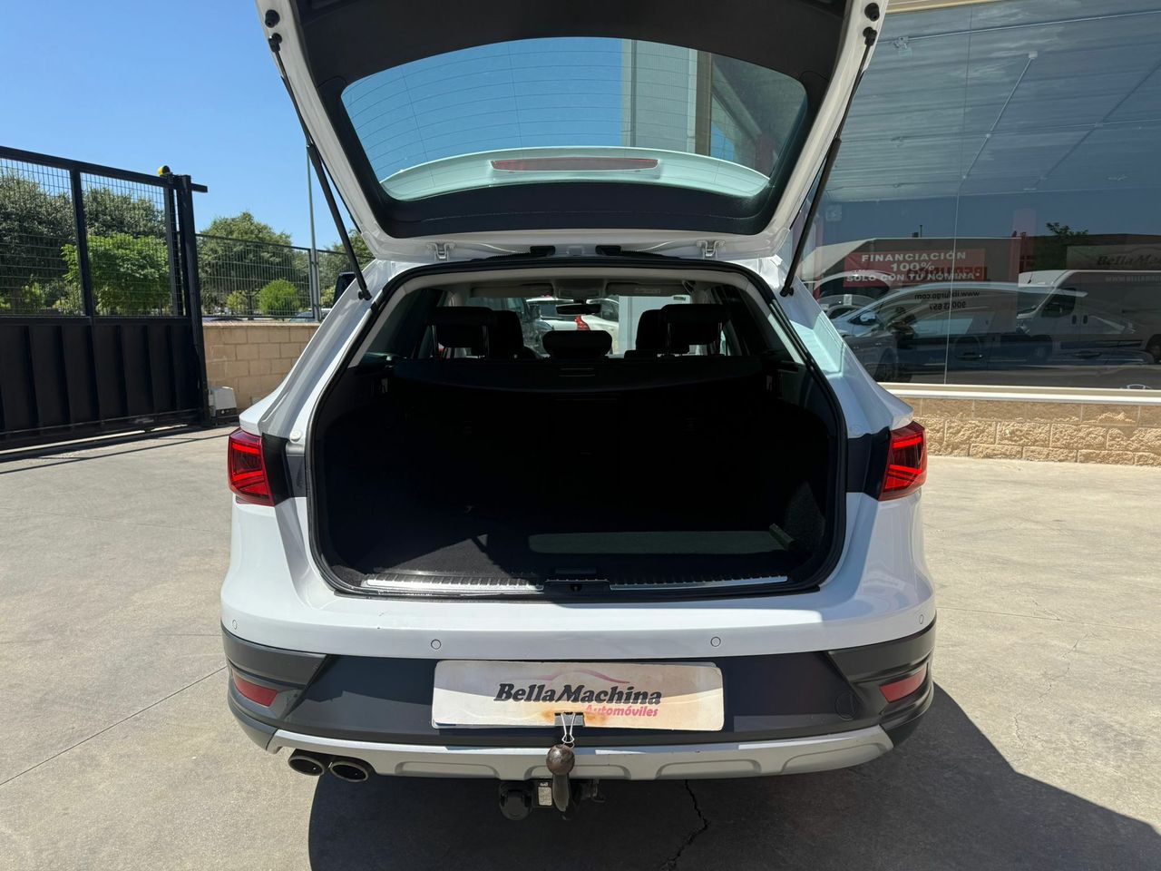 Seat Leon ST 2.0 TDI 110kW 4Dr St&Sp X-per Tit Des - Foto 2