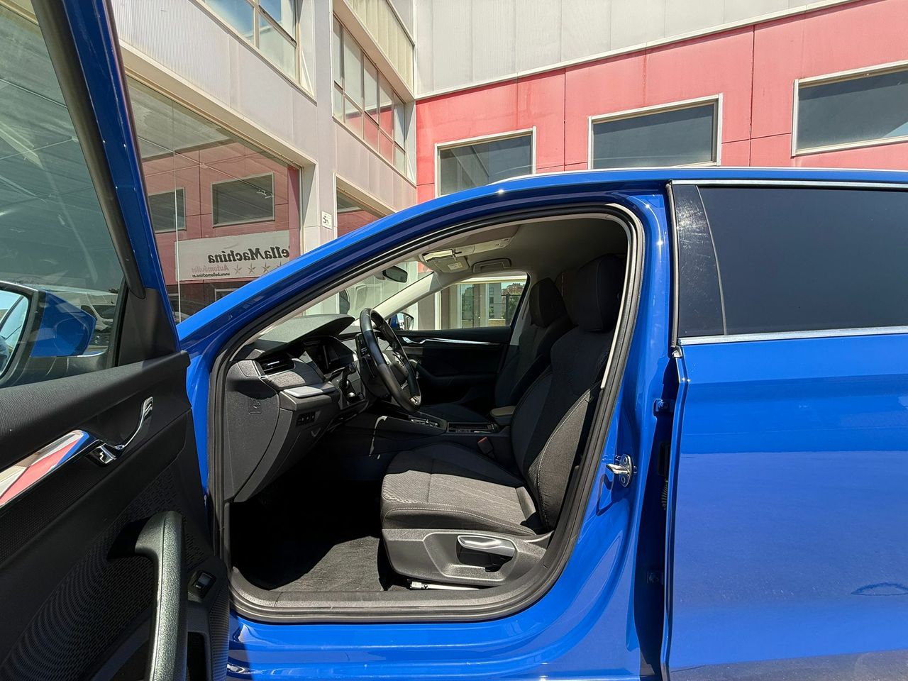 Skoda Octavia Combi 2.0 TDI 110kW (150CV) DSG Style - Foto 2