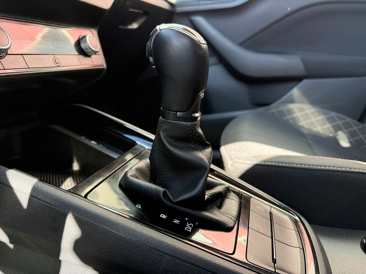 Skoda Scala SCALA 1.6 TDI 85 KW (115 CV) DSG Ambitio - Foto 2