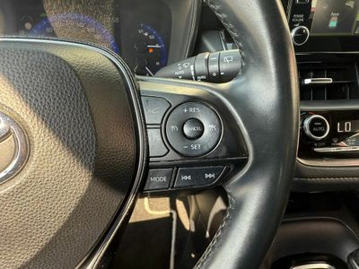 Toyota Corolla 1.8 125H ACTIVE TECH E-CVT