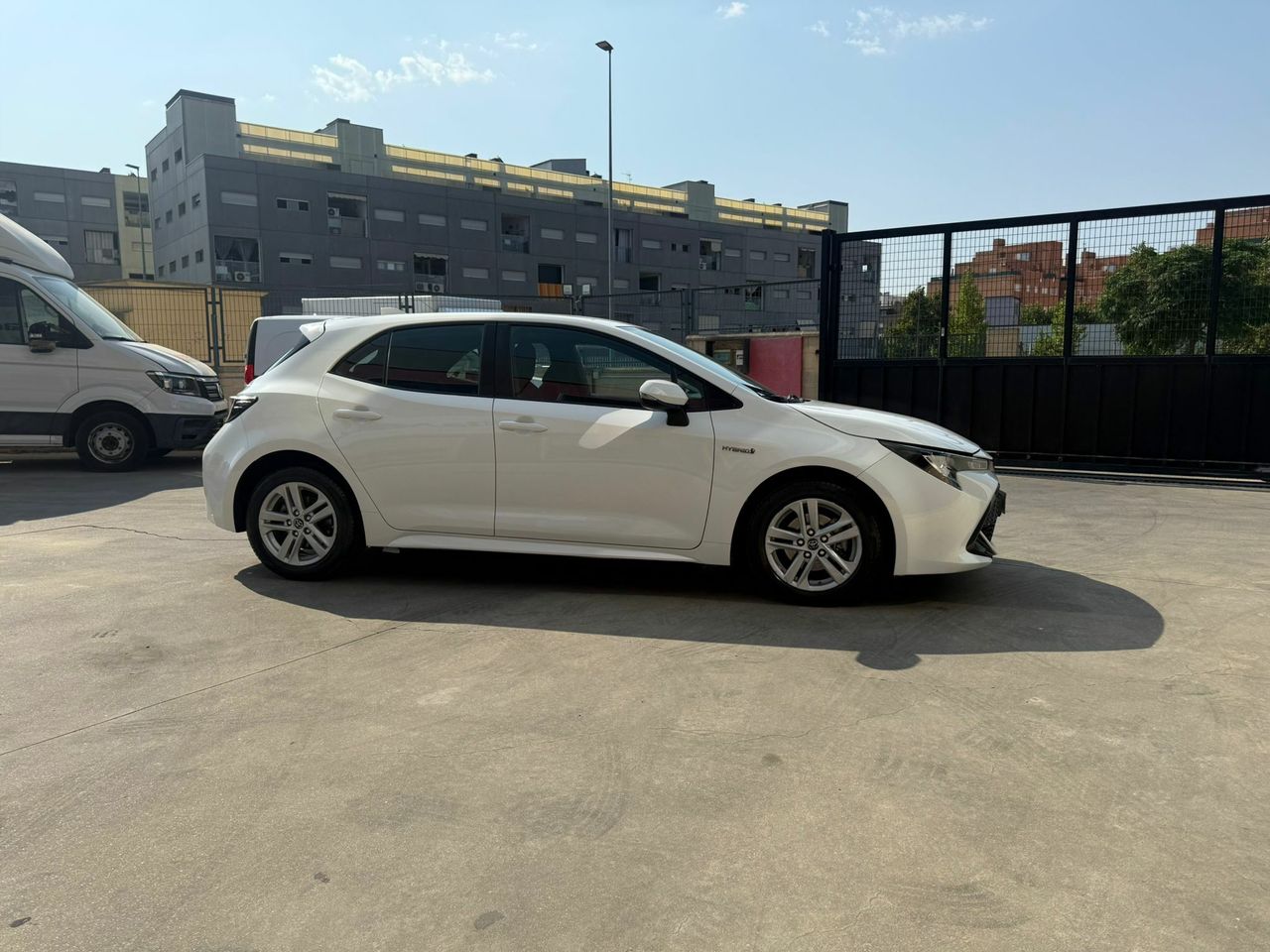 Toyota Corolla 1.8 125H ACTIVE TECH E-CVT - Foto 2
