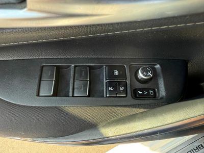 Toyota Corolla 1.8 125H ACTIVE TECH E-CVT