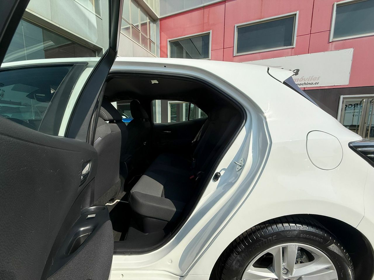 Toyota Corolla 1.8 125H ACTIVE TECH E-CVT - Foto 2