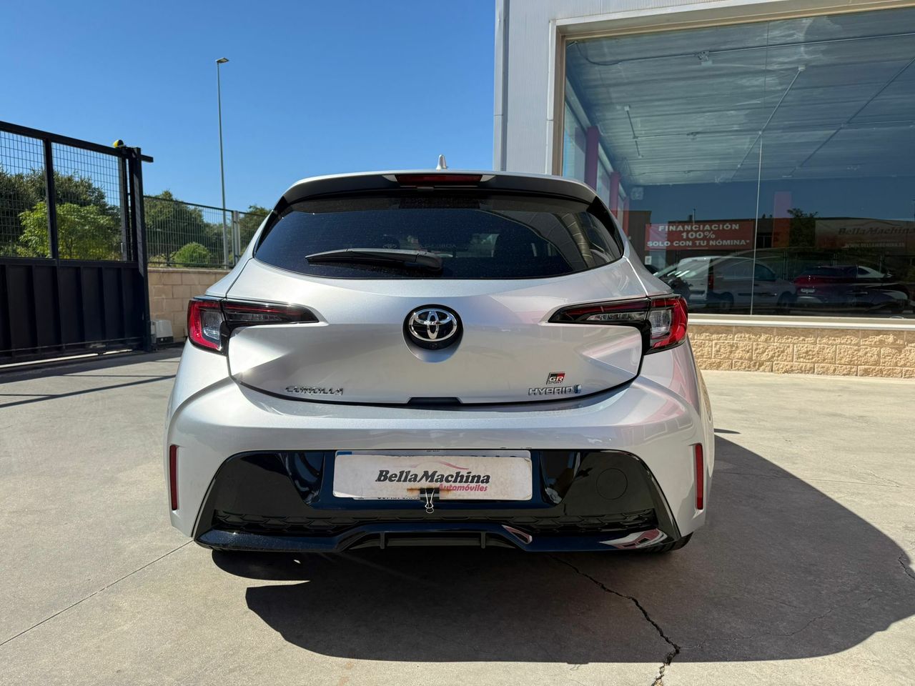 Toyota Corolla 200H GR-Sport - Foto 2