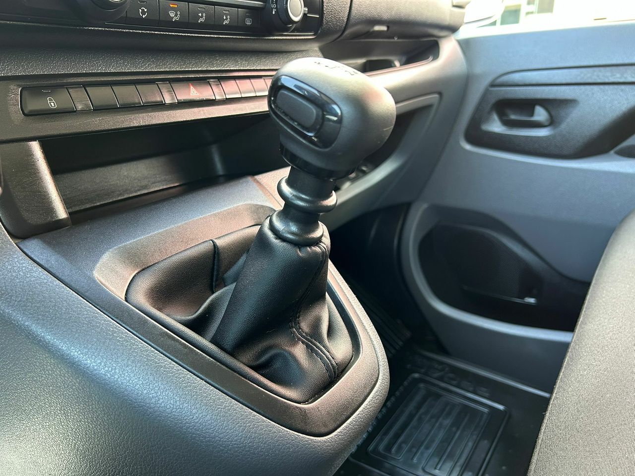 Toyota Proace FAMILY ADV. L1  - Foto 2