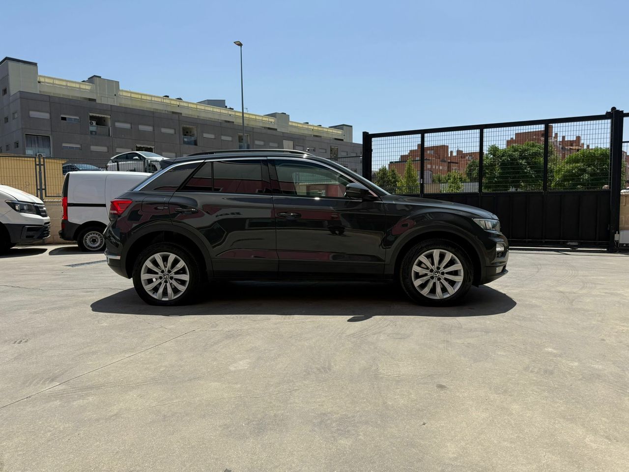 Volkswagen T-Roc Advance 2.0 TDI 110kW (150CV) DSG - Foto 2