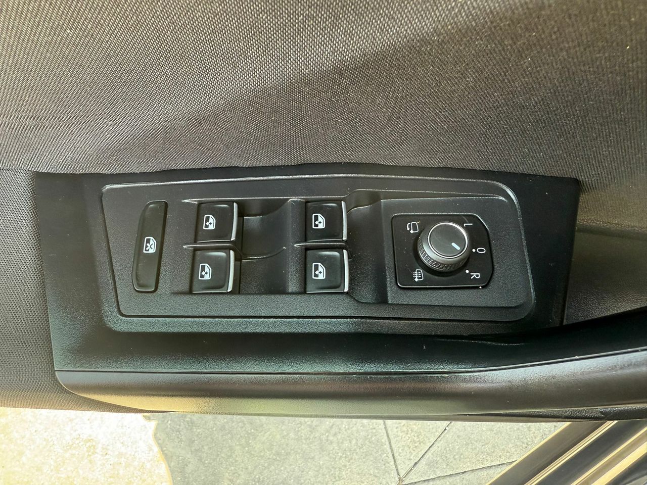 Volkswagen T-Roc Advance 2.0 TDI 110kW (150CV) DSG - Foto 2