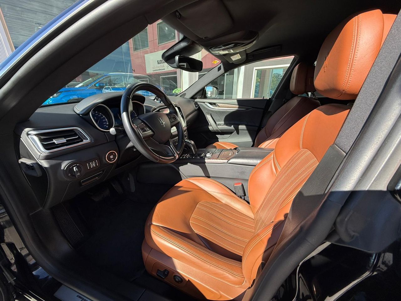 Maserati Ghibli Gransport V6 350 HP RWD - Foto 2