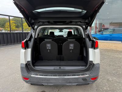 Peugeot 5008 Allure 1.5L BlueHDi 96kW (130CV) S&S