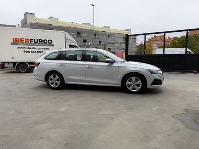 Skoda Octavia Combi 1.0 TSI 81kW(110CV) DSG mHEV Ambi.