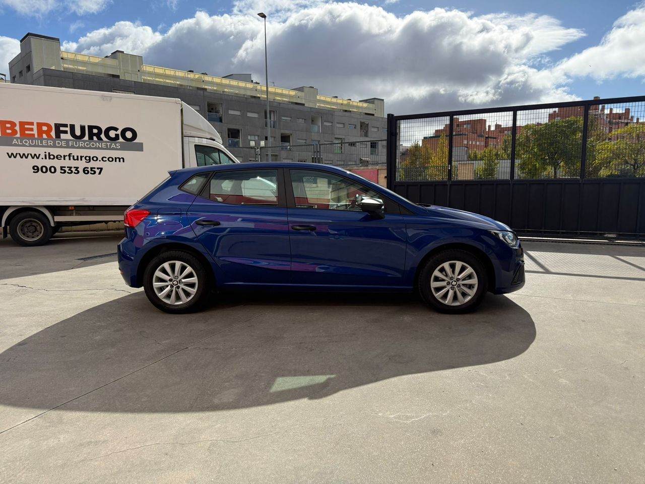Seat Ibiza 1.0 MPI 59kW (80CV) Style Plus - Foto 2