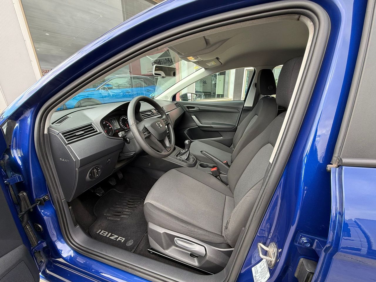 Seat Ibiza 1.0 MPI 59kW (80CV) Style Plus - Foto 2