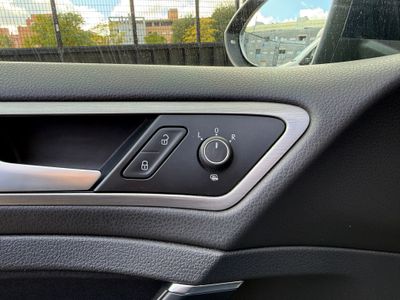 Volkswagen Golf Variant Advance 1.6 TDI 110CV BMT