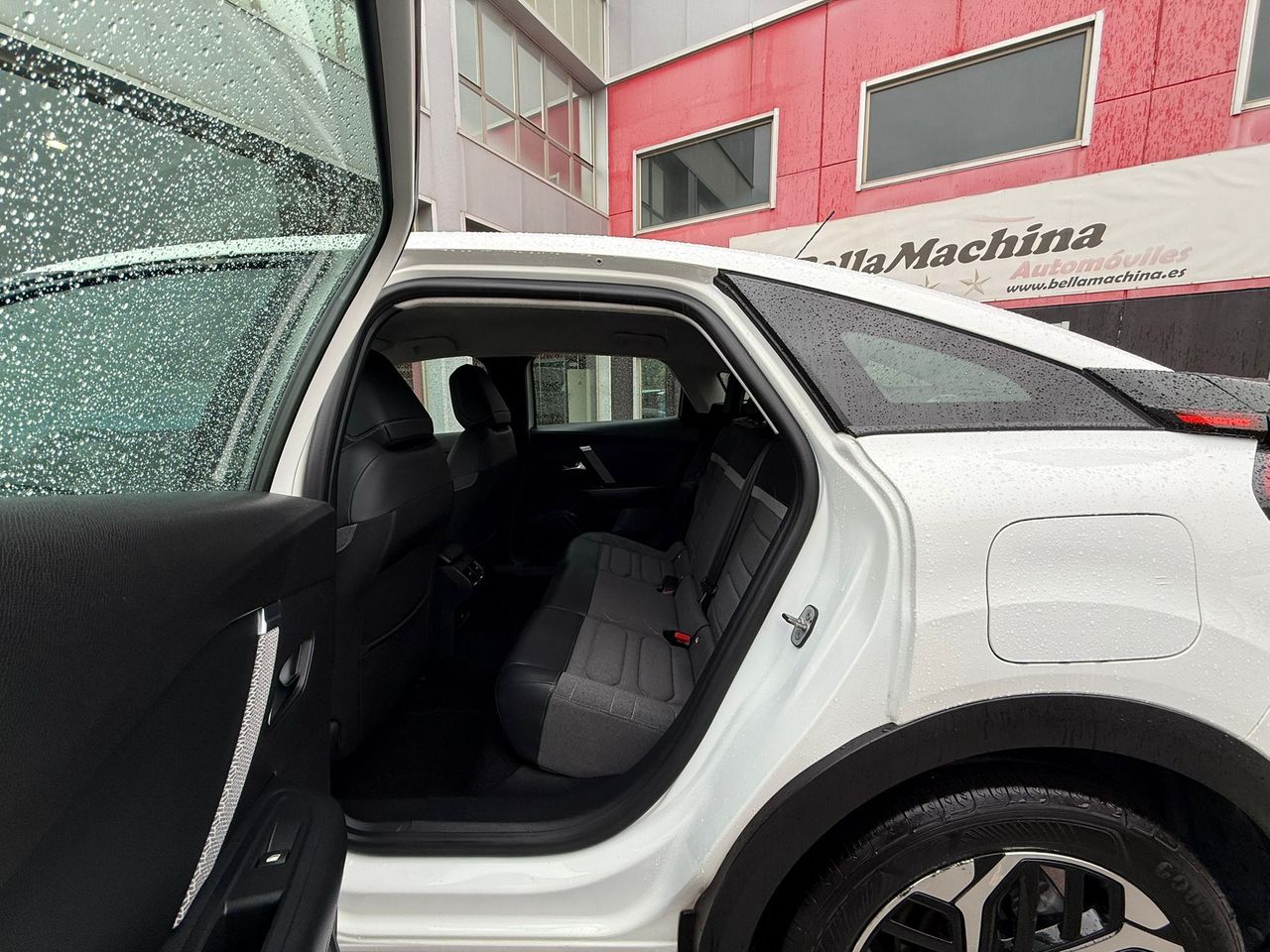 Citroën C4 BlueHDi 130 S&S EAT8 Feel Pack - Foto 2