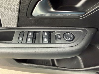 Citroën C4 BlueHDi 130 S&S EAT8 Feel Pack