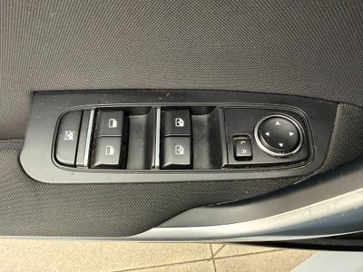 Kia Ceed 1.6 CRDi 100kW (136CV) Drive