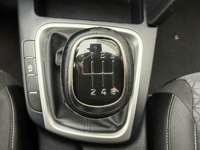 Kia Ceed 1.6 CRDi 100kW (136CV) Drive