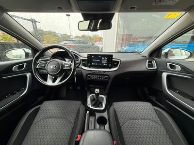 Kia Ceed 1.6 CRDi 100kW (136CV) Drive