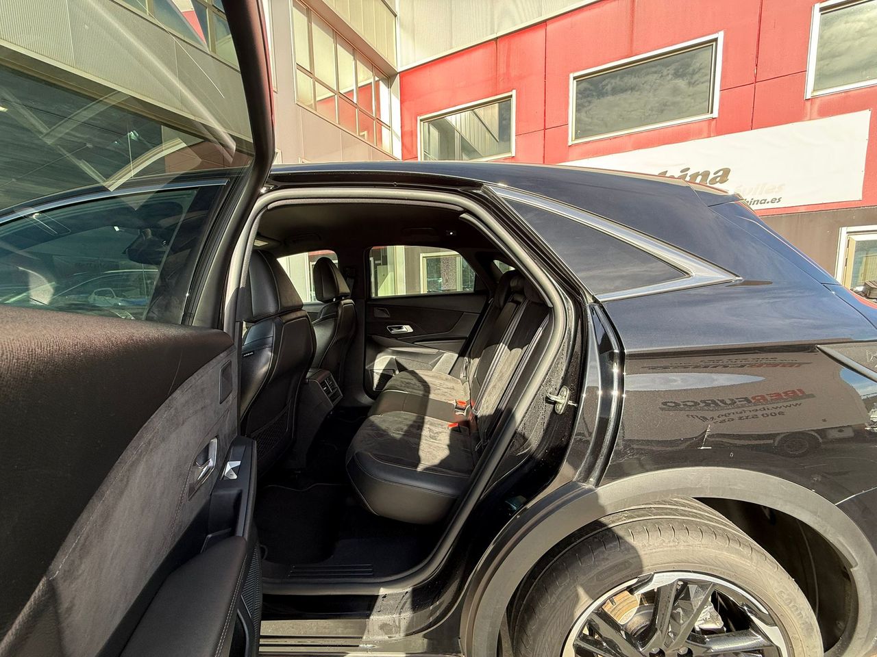 DS DS 7 BlueHDi DE 96kW (130CV) AT. PERF.LINE - Foto 2