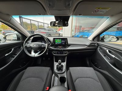 Hyundai i30 1.0 TGDI 48V Tecno Fastback
