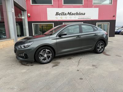 Hyundai i30 1.0 TGDI 48V Tecno Fastback