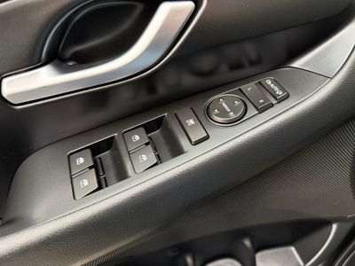 Hyundai i30 1.0 TGDI 48V Tecno Fastback